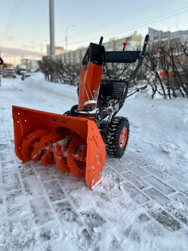 Снегоуборщик бензиновый PROMAX 8056FH