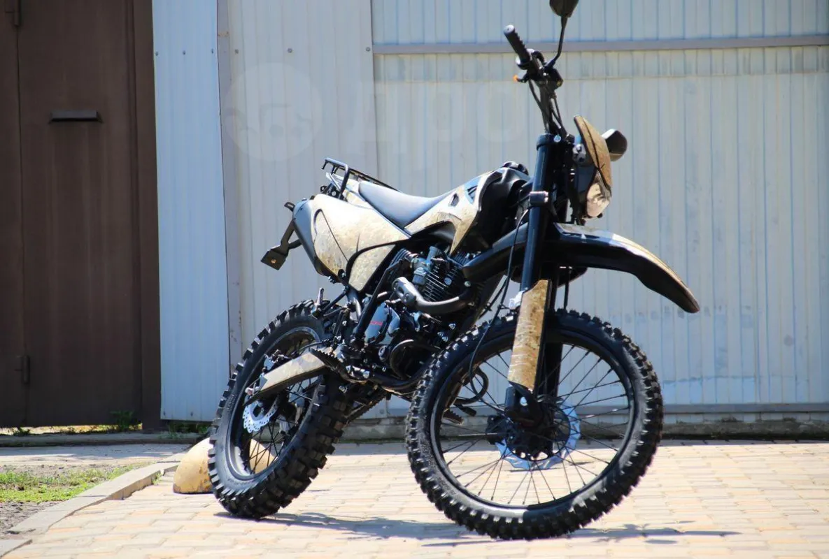 Кроссовый мотоцикл ГЮРЗА М1 ENDURO